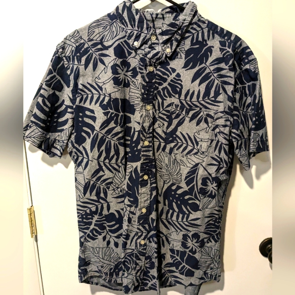 Sonoma Floral Button Down (L)